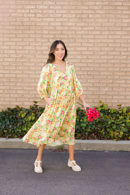 THE ALIYAH TIE FRONT PUFF SLEEVE MIDI DRESS IN YELLOW