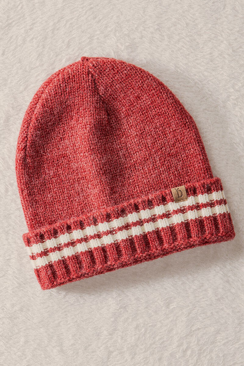 THE STRIPE KNIT CUFF BEANIE IN RED