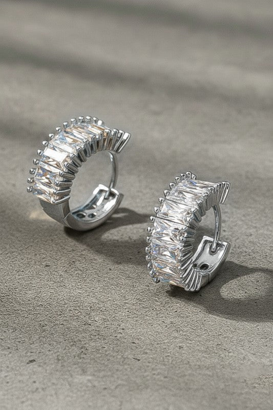 THE HUGGIE BAGUETTE STONE EARRINGS IN SILVER