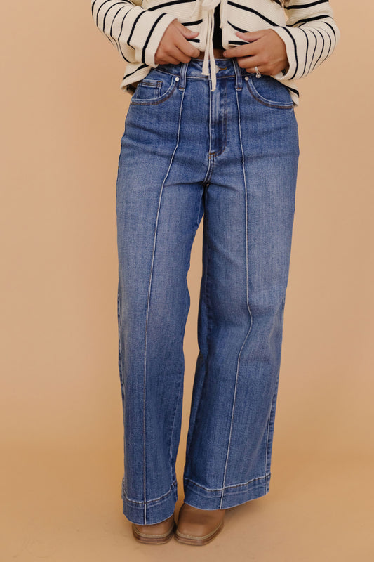 THE ELIANA HIGH RISE WIDE LEG JEANS IN MEDIUM