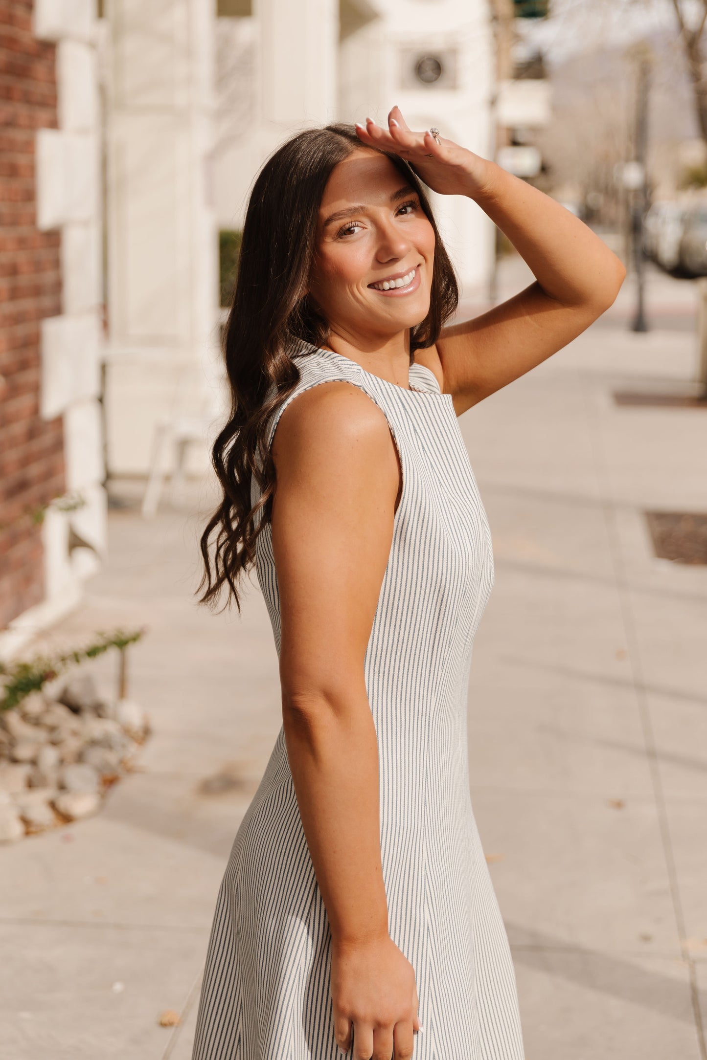 THE JAELYNN PINSTRIPE SLEEVELESS DRESS IN BLUE