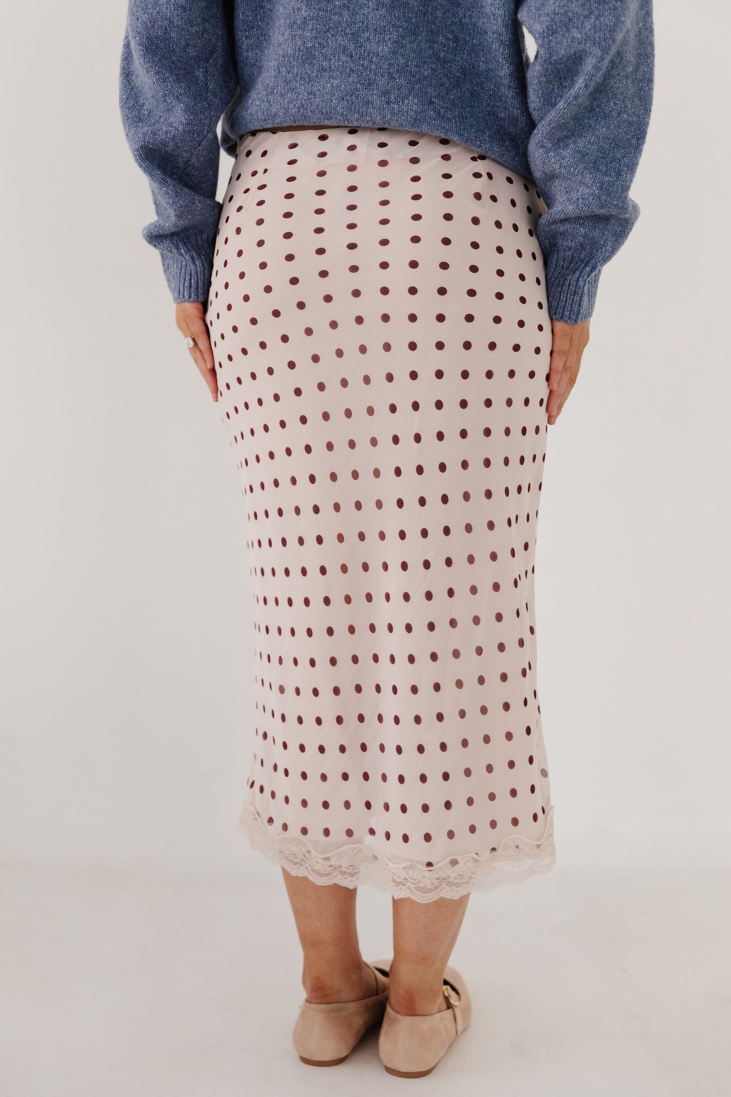 THE KAMRYN POLKA DOT LACE SKIRT IN PINK