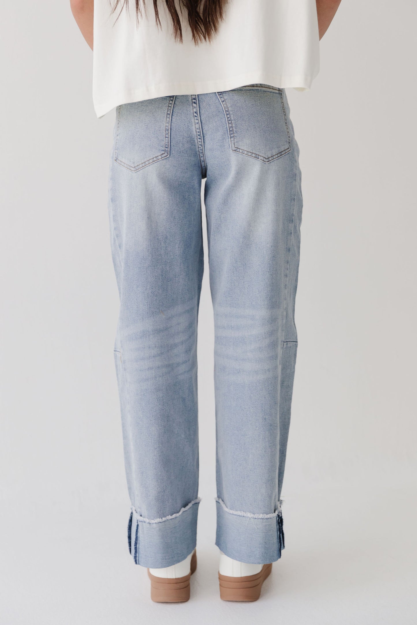 THE ALEX WIDE CUFFED JEANS IN LIGHT DENIM