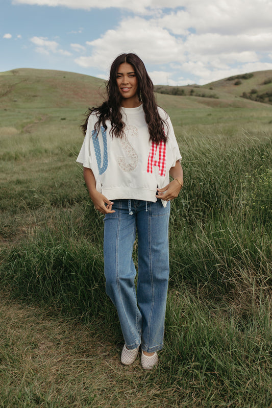 THE CAPRI EMBROIDERED USA OVERSIZED TEE