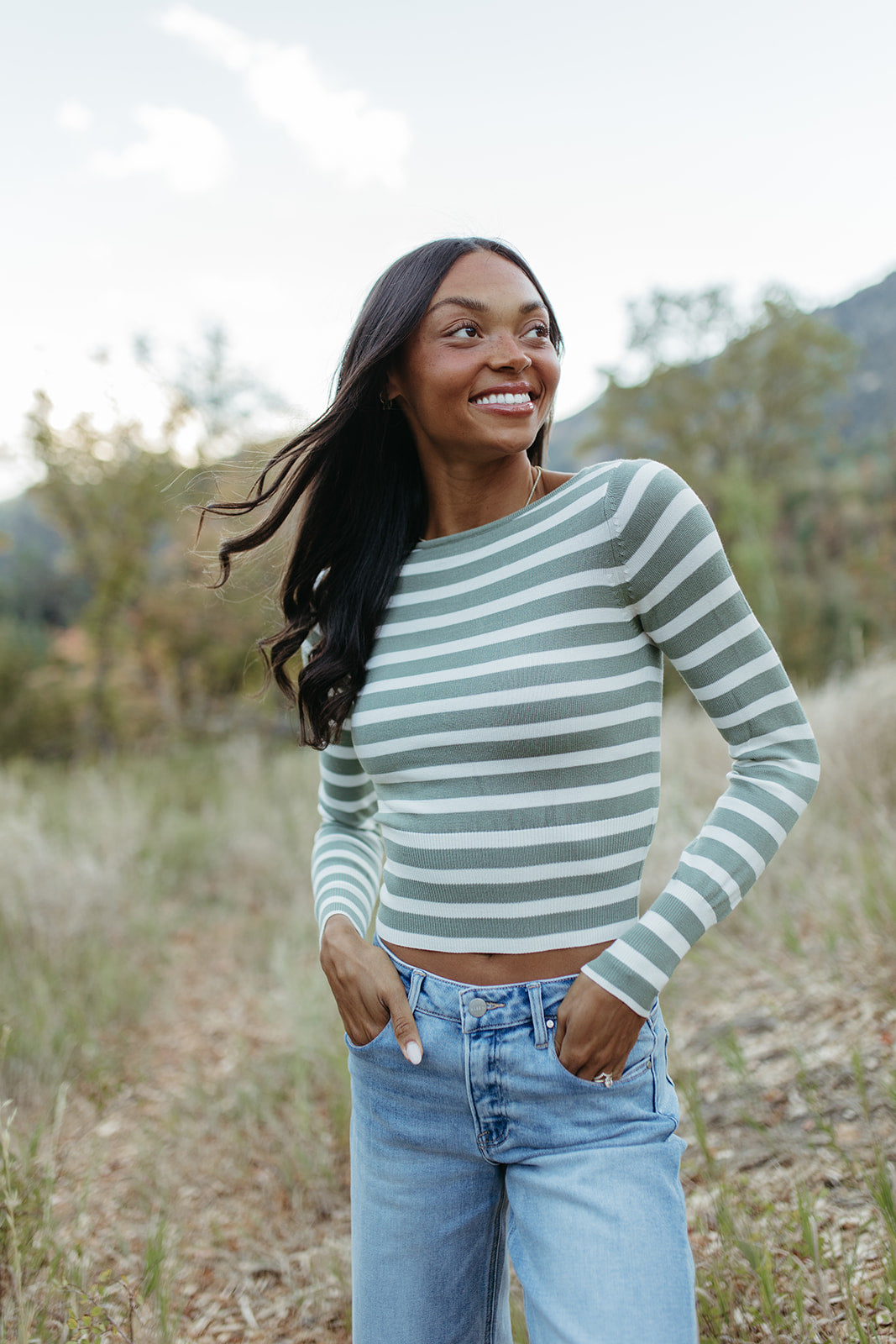 THE ADDISON STRIPED SWEATER IN OLIVE – Pink Desert