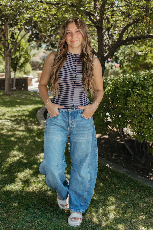 THE GUINEVERE STRIPED SLEEVELESS BUTTON TANK IN NAVY