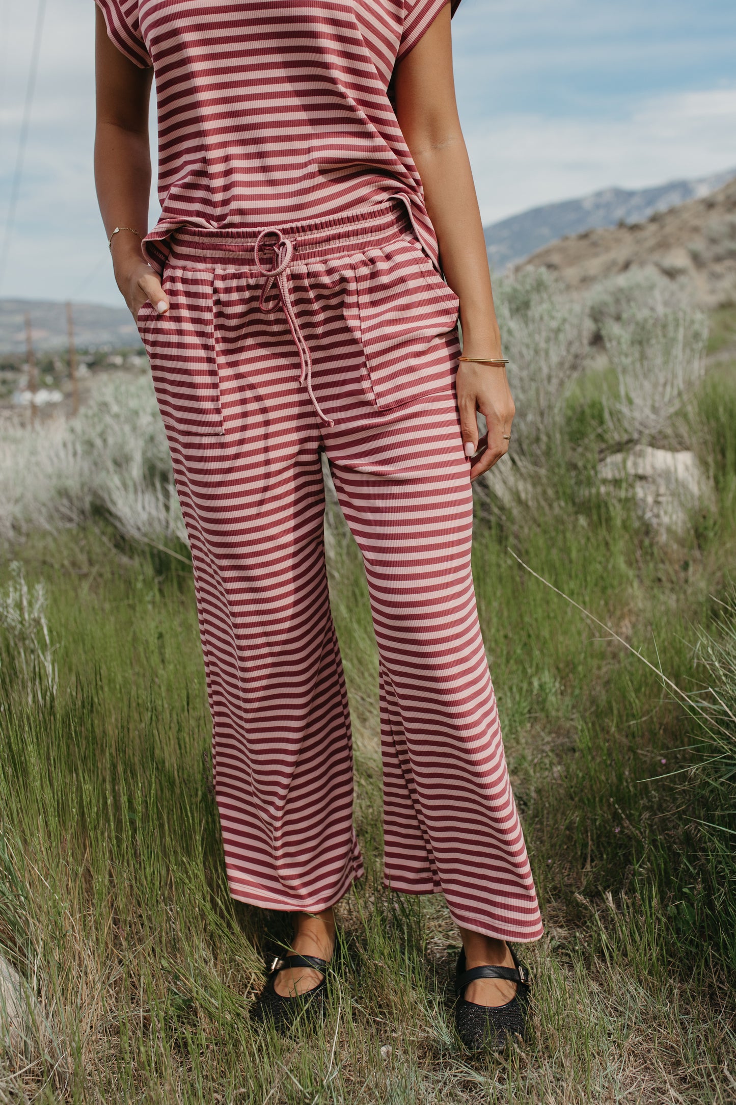 THE TAYLEE STRIPED RIBBED SET