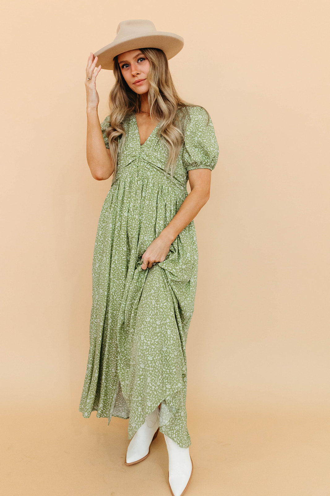 THE GRACIE FLORAL BUTTON DOWN DRESS IN FERN