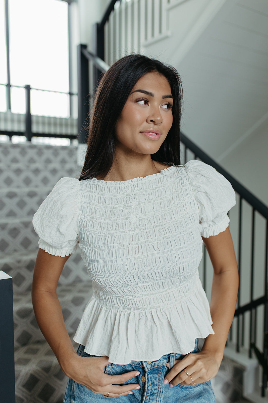 トップス Beaded Smocked Puff Sleeve Top THE CAMILA PUFF SLEEVE SMOCKED TOP IN WHITE – Pink Desert