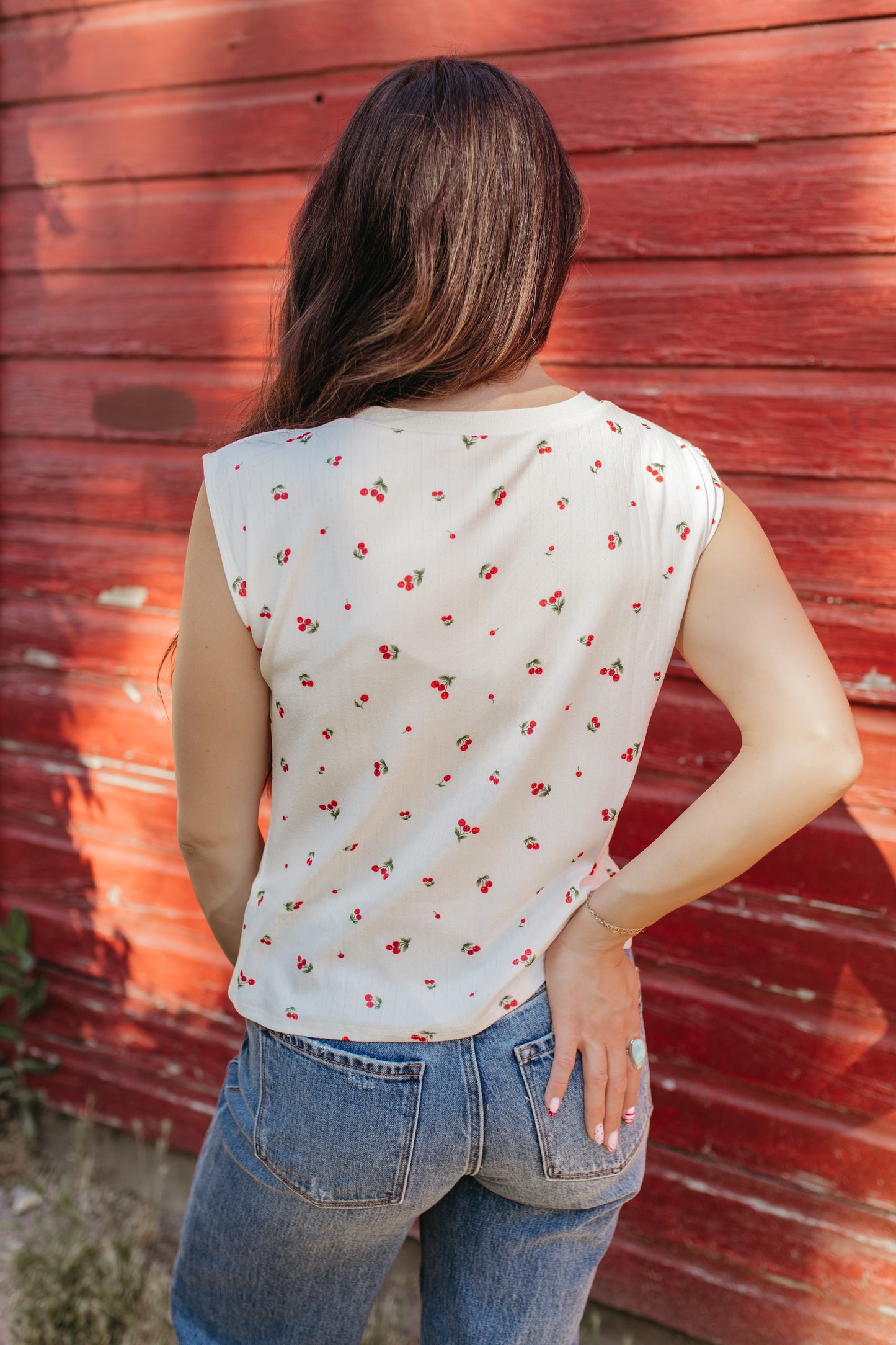 THE GRACELYNN CHERRY SLEEVELESS TOP