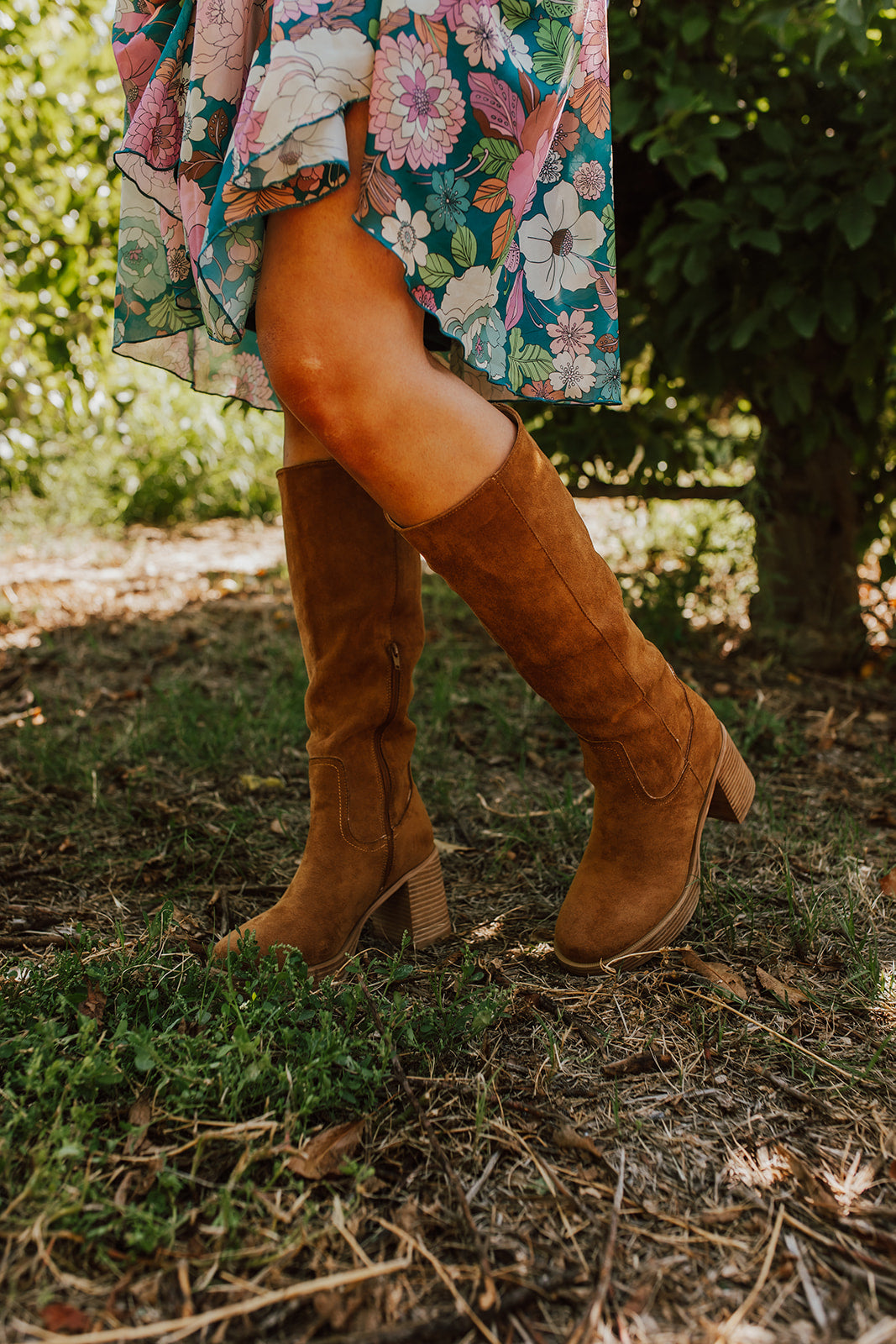 Chunky knee high heeled boots | PINK DESERT