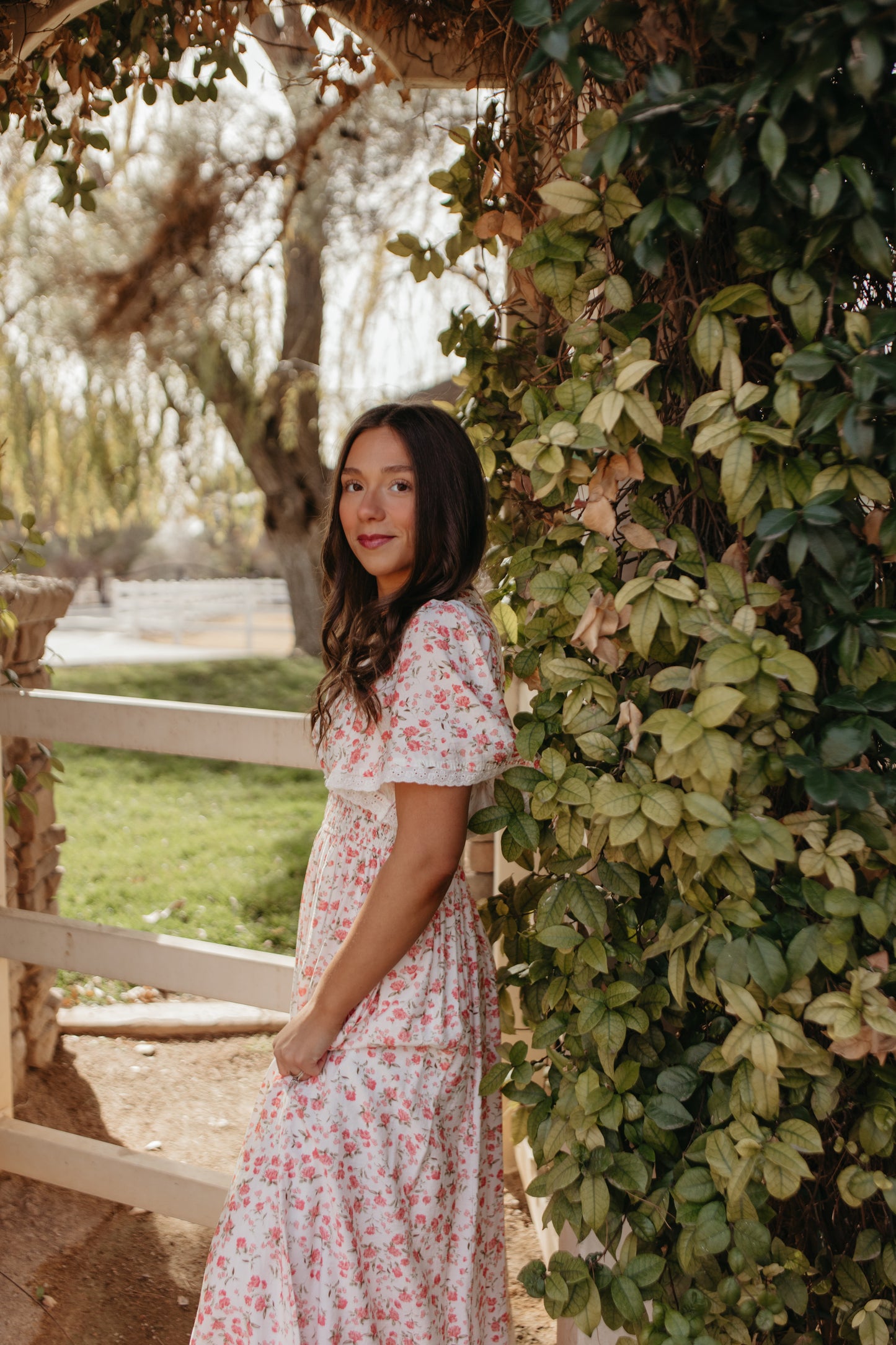 THE EVELYN FLORAL MAXI DRESS IN ENGLISH ROSE
