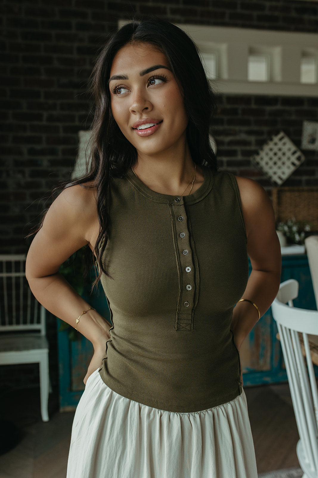 THE ILIA RIBBED HENLEY TANK TOP IN OLIVE – Pink Desert