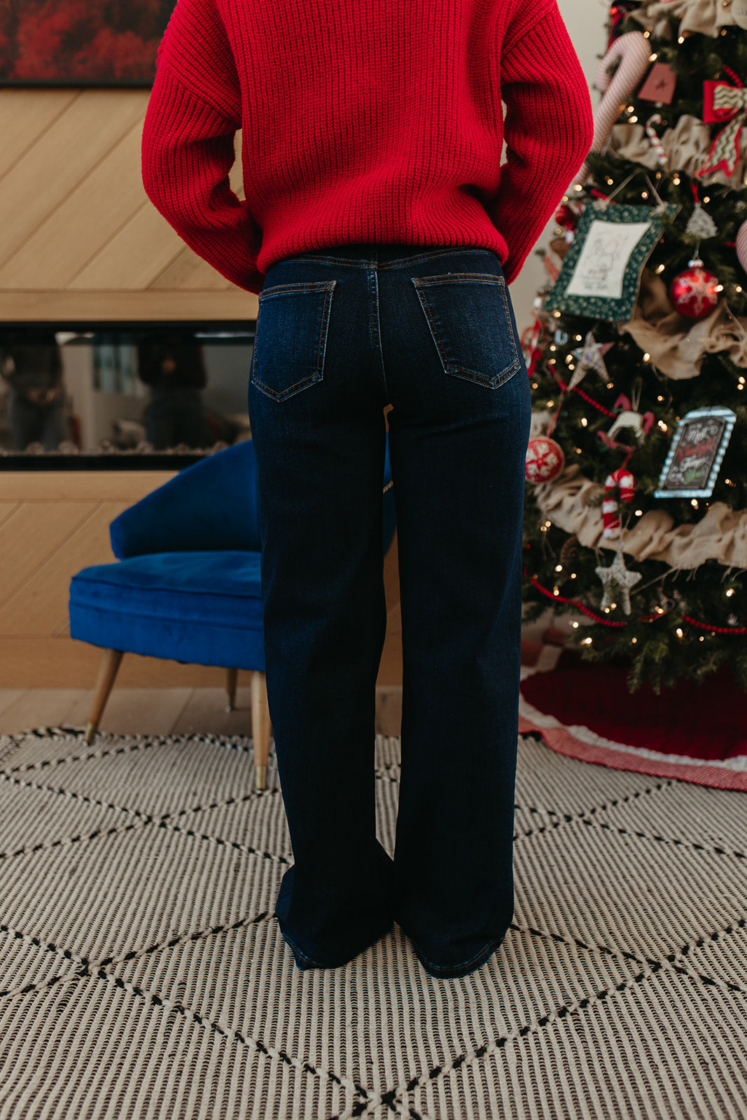 THE PAMELA VINTAGE LOOSE CUT JEANS IN DARK DENIM
