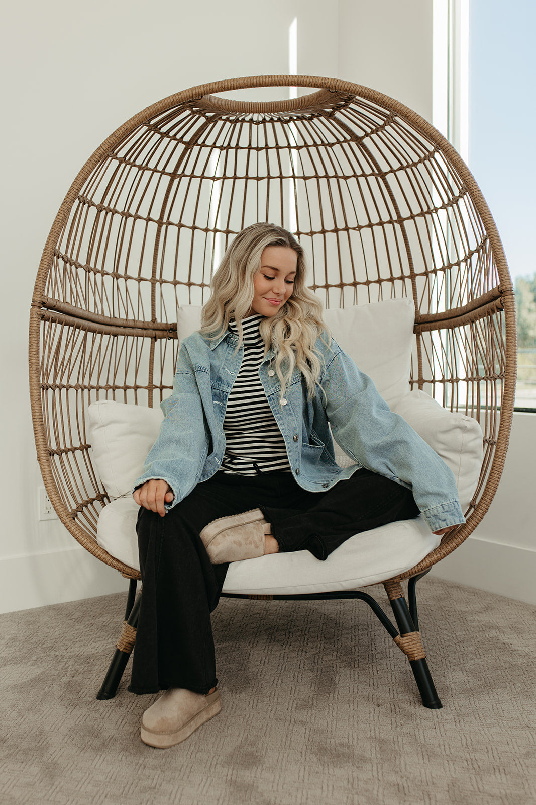 THE LENNOX JEAN JACKET IN LIGHT