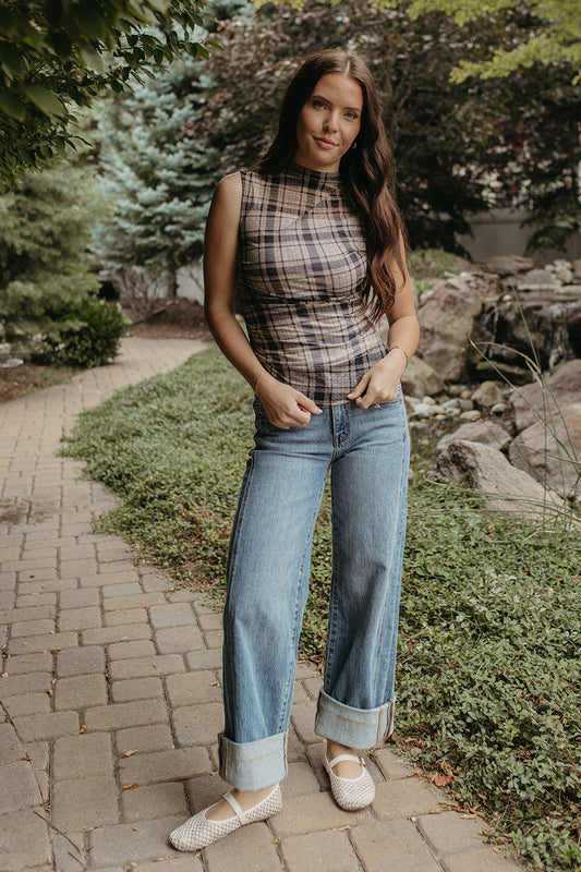 THE ELENA PLAID SLEEVELESS MOCK NECK TOP IN BROWN