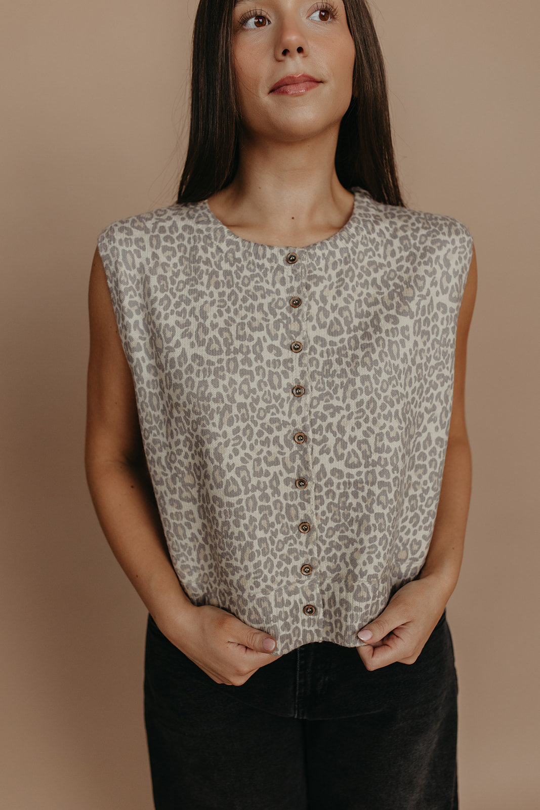 THE MANDY VINTAGE LEOPARD VEST TOP IN GRAY