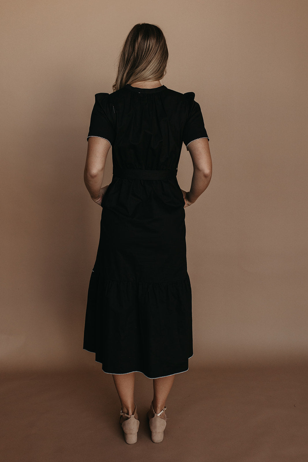 THE SHELI TIE FRONT DRESS IN BLACK