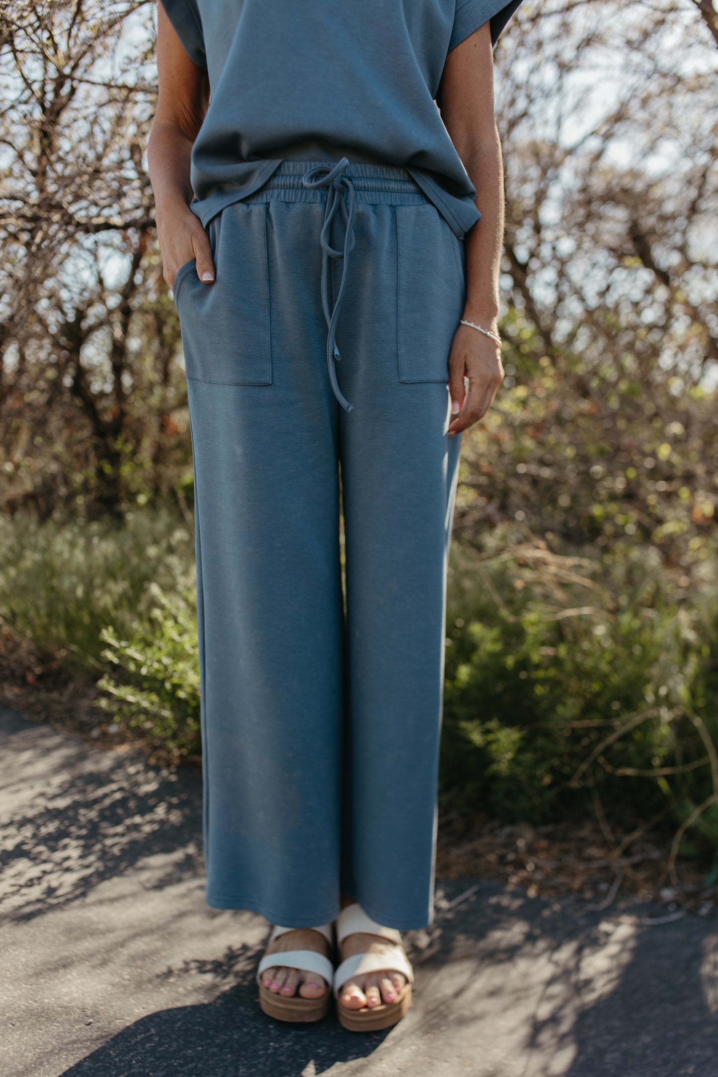 THE GENEVIEVE MINERAL WASHED BOTTOMS IN BLUE