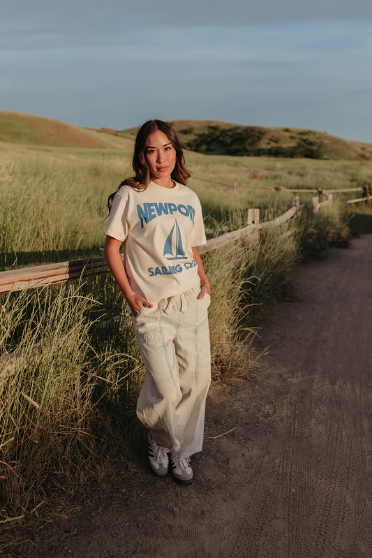 THE NEWPORT SAILING CLUB TEE IN IVORY