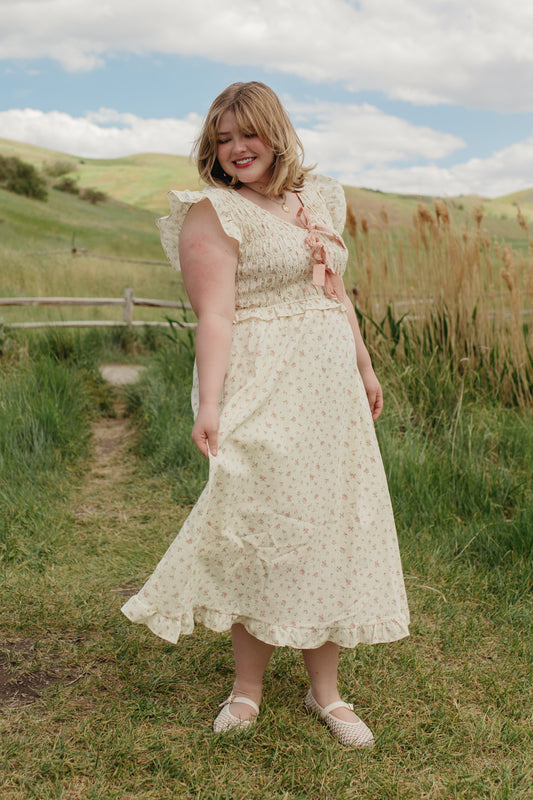 THE WRENLEIGH FLORAL SMOCKED DRESS