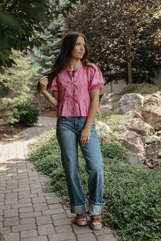 THE DARLENE GINGHAM PUFF SLEEVE BLOUSE IN RED