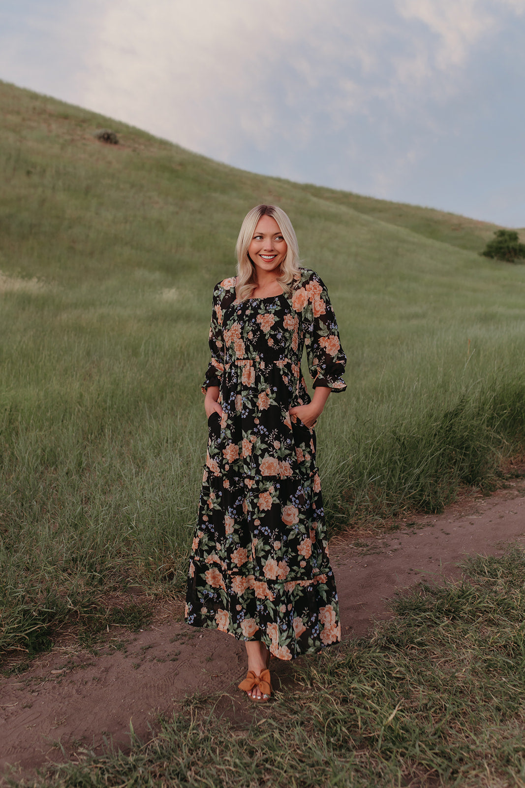 Black Floral Fall Maternity Friendy Dresses for Women | Pink Desert XXX-Large Black Floral Fall Maternity Friendy Dresses for Women | Pink Desert XXX-Large