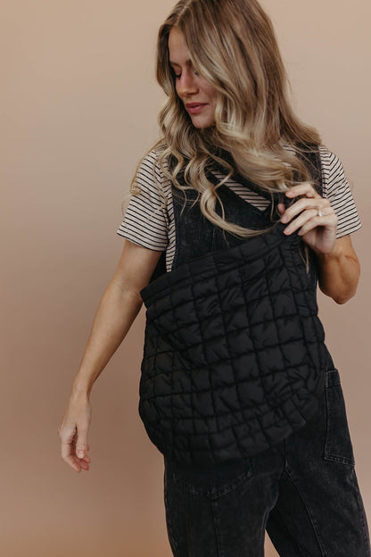 THE QUILTED SHOULDER BAG (2 COLORS)
