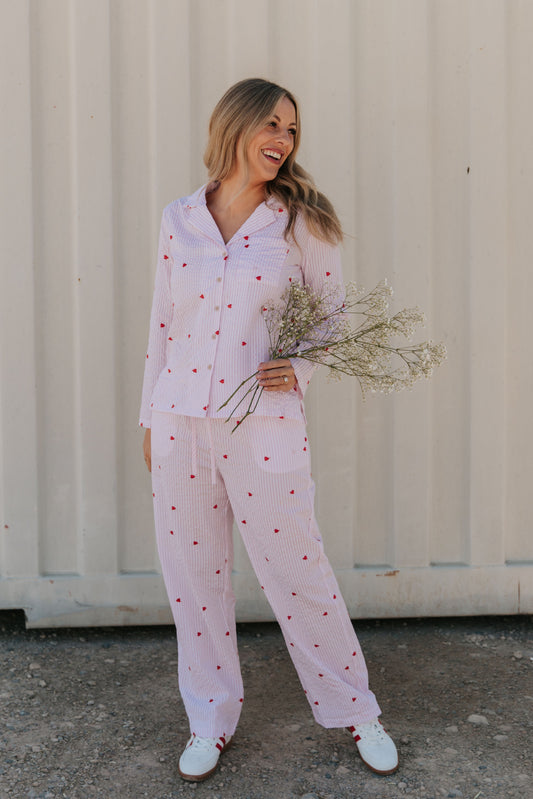 THE SARABETH STRIPED PAJAMAS SET IN PINK