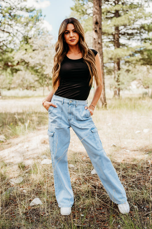 THE LAYERING CAP SLEEVE TEE IN BLACK BY MIKAROSE