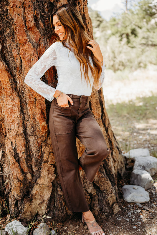 THE LAYERING CAP SLEEVE TEE IN CREAM BY MIKAROSE