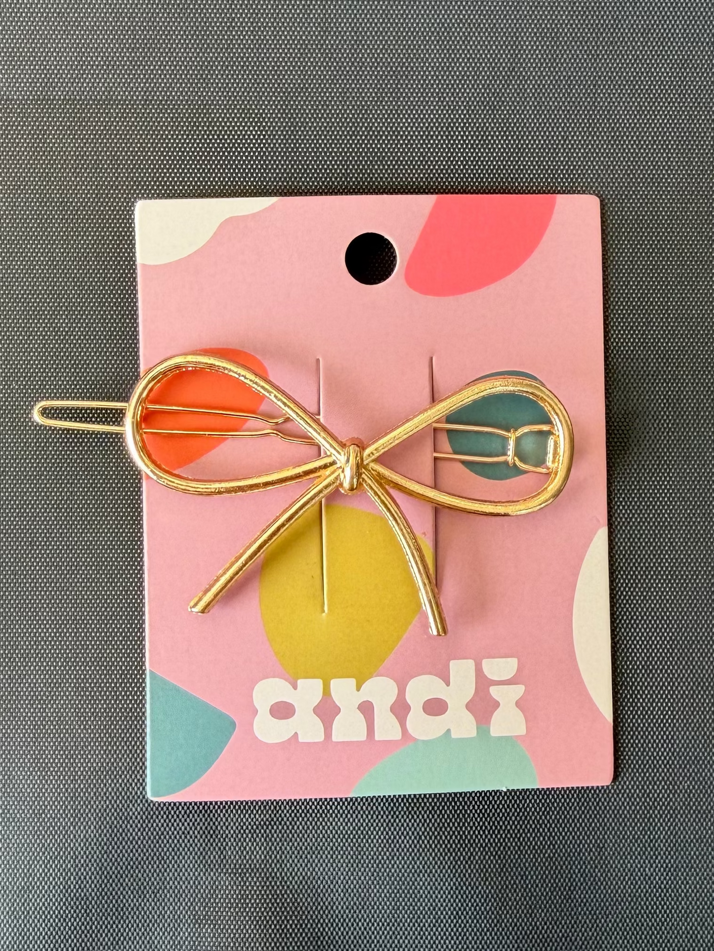 ANDI GOLDEN BOW HAIR CLIP