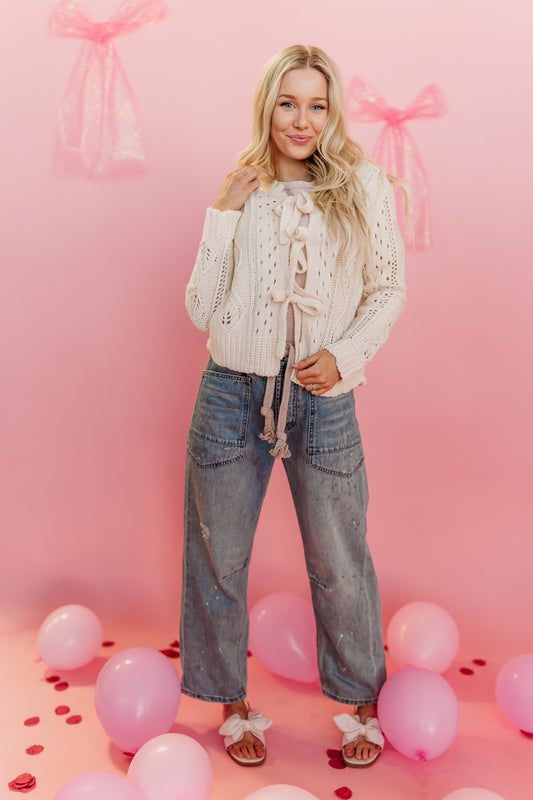 THE WINRY BRAIDED WAIST PANTS IN LIGHT WASH