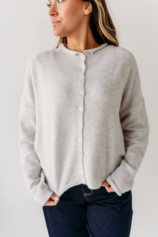 THE CAMPBELL CARDIGAN IN LIGHT GREY