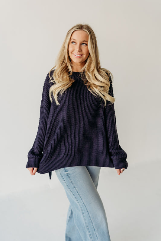 THE ALLI CLASSIC SWEATER IN NAVY