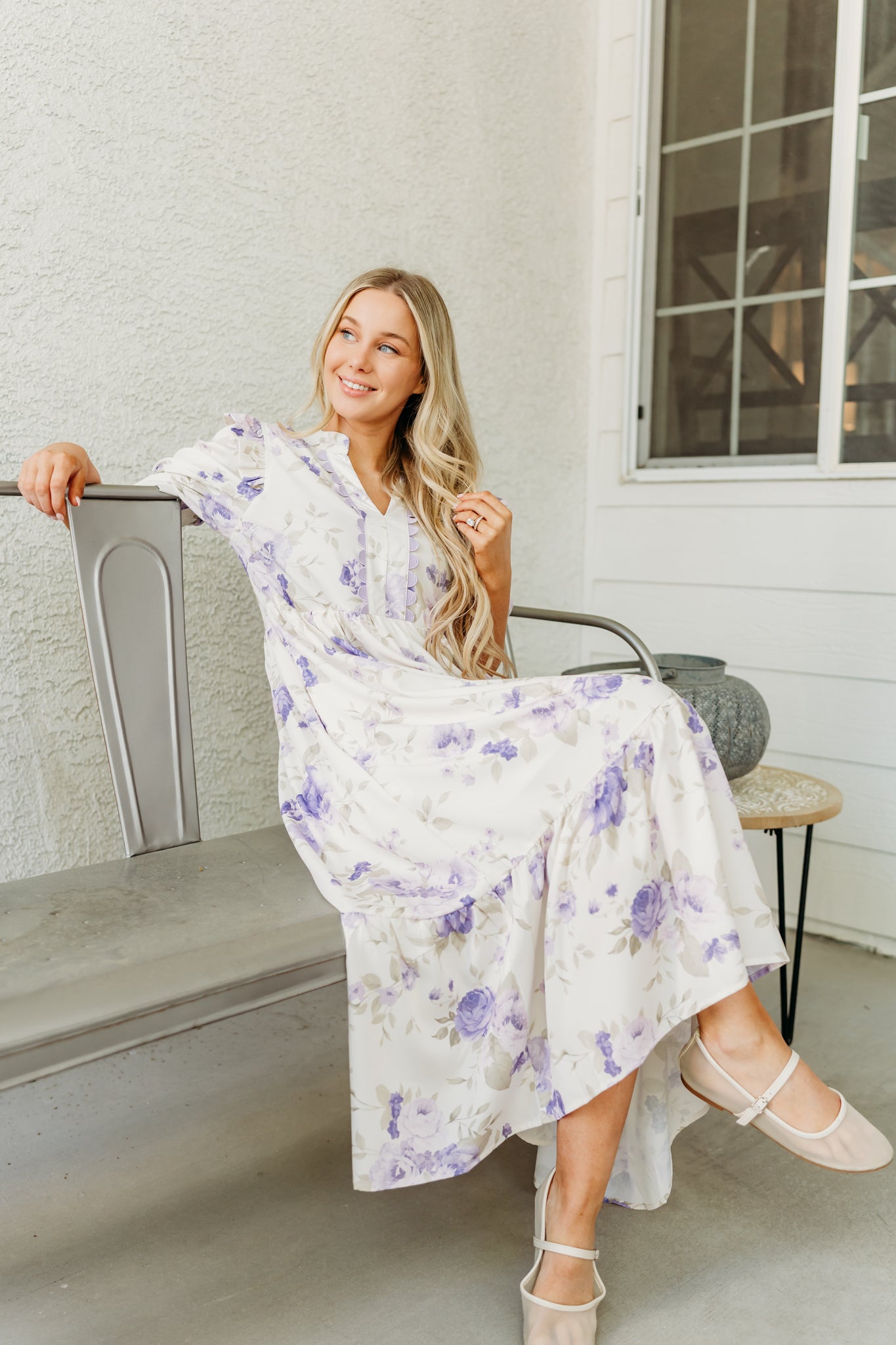 THE FINLEE FLORAL MIDI DRESS IN LILAC
