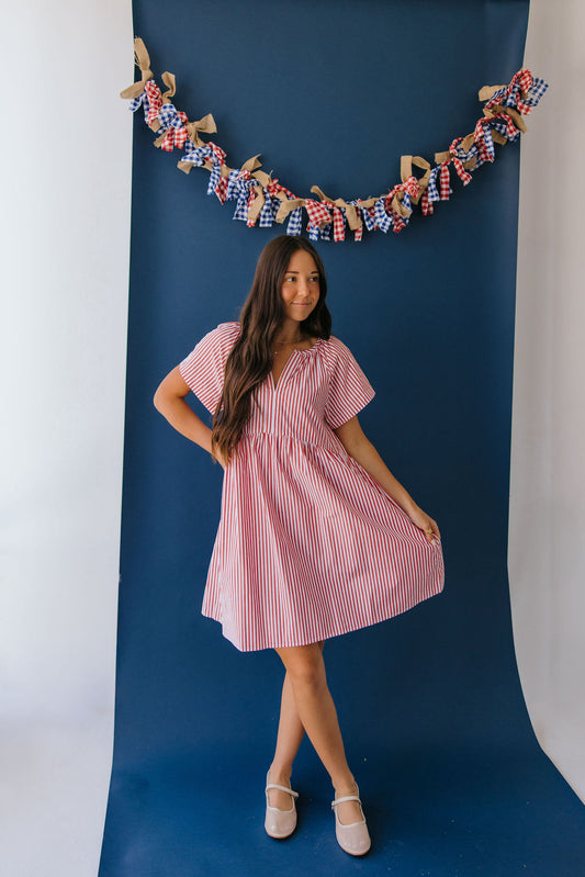 THE ABBY STRIPED BABYDOLL DRESS IN WHITE