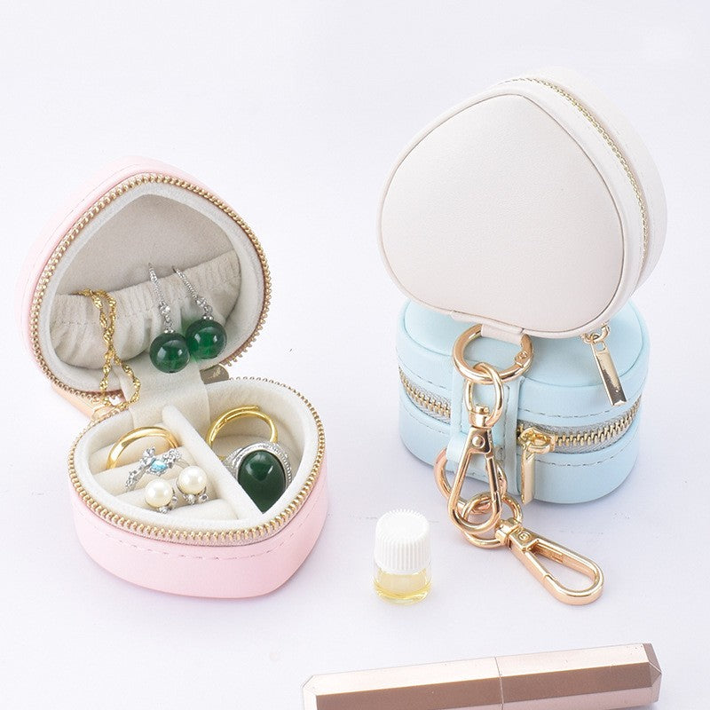 THE HEART KEYCHAIN JEWELRY BOX