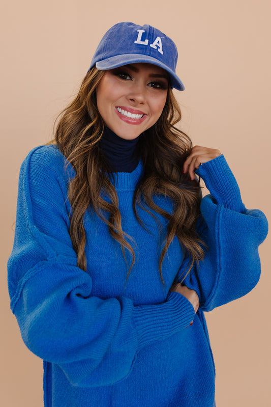 THE SKYLAR OVERSIZED SOLID KNIT SWEATER IN BLUE