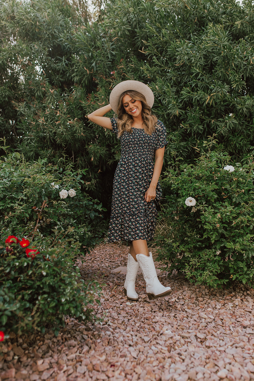 THE HAYWARD WHITE LEATHER BOOTS BY STEVE MADDEN