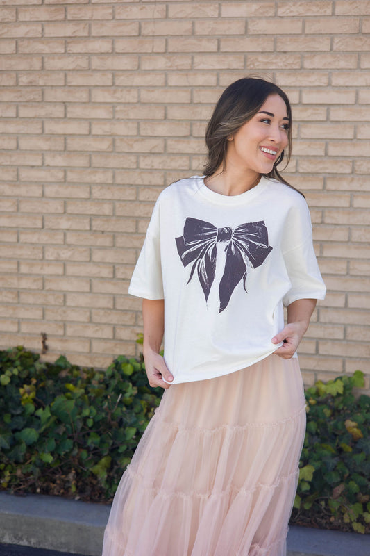 THE VINTAGE BOW CROPPED TEE IN OFF WHITE
