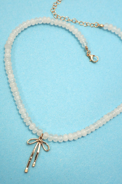 THE STONE BEADED CHARM NECKLACE