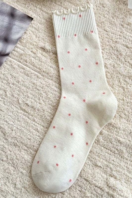 THE RUFFLE TRIM POLKA DOT SOCKS