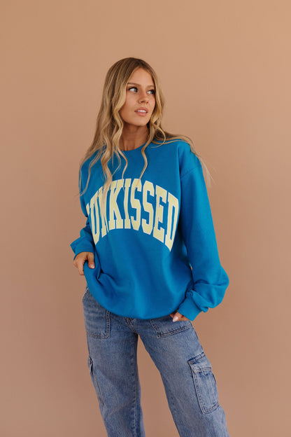 THE SUNKISSED PULLOVER IN MALIBU BLUE