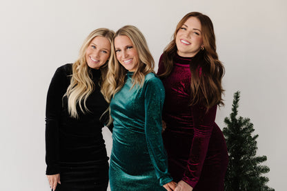 THE WHITNEY GLITTERY VELVET DRESS IN EMERALD
