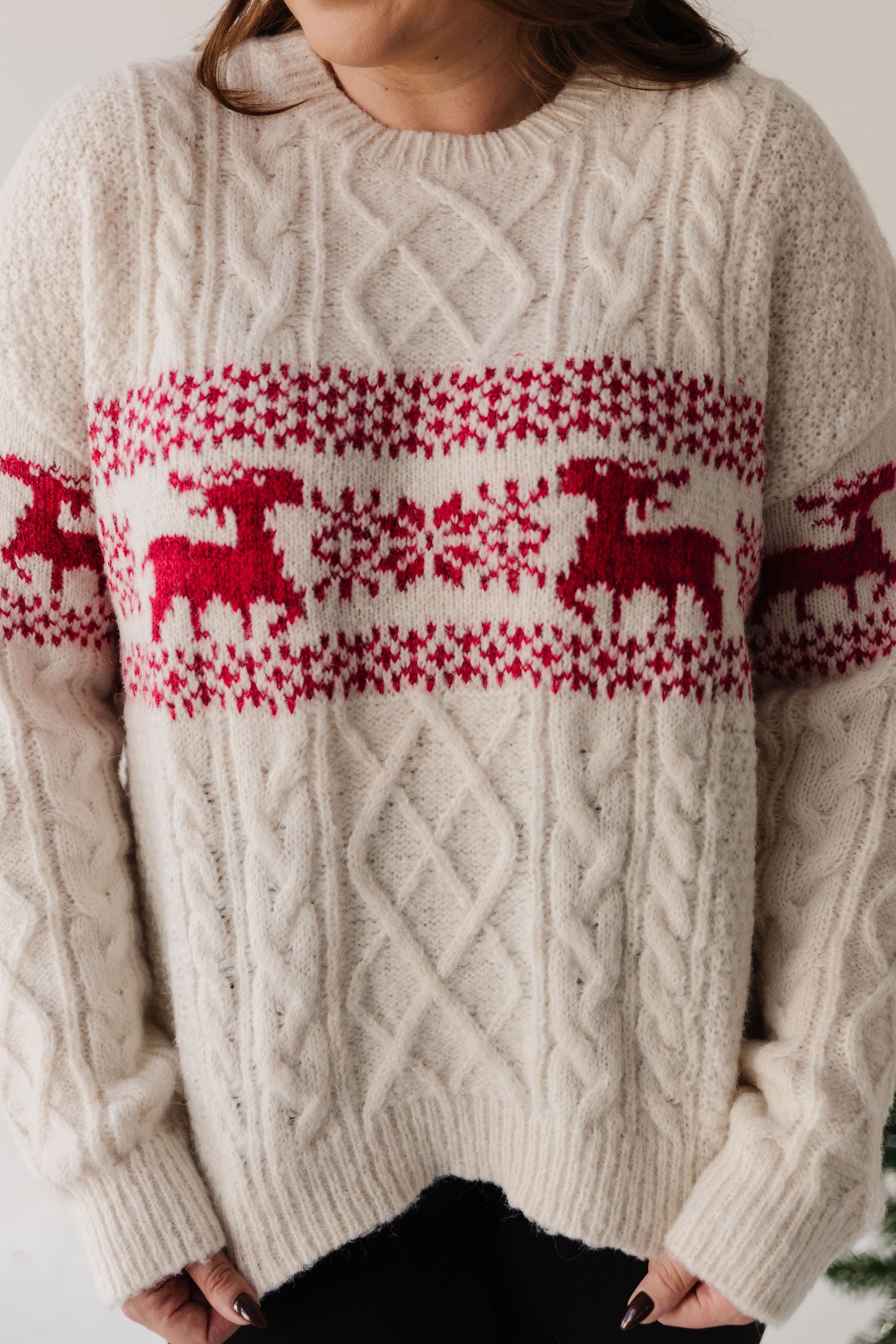 THE REINDEER KNIT SWEATER IN CREAM