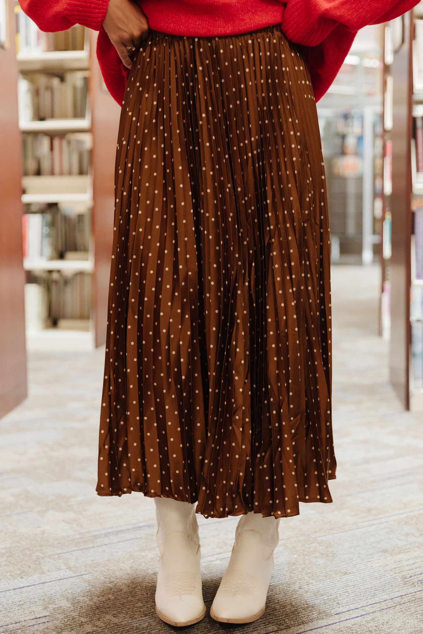 THE MAX PLEATED POLKA DOT SKIRT IN MOCHA