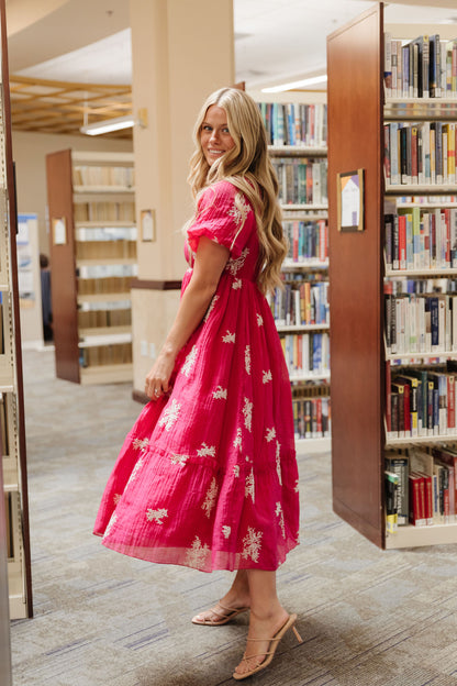 THE CAMILE PUFF SLEEVE MIDI DRESS IN BERRY