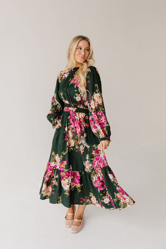 THE TAWNA FLORAL PRINT MAXI DRESS IN GREEN