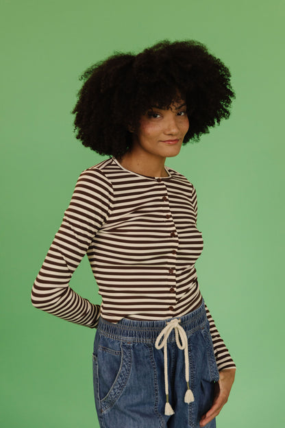 THE KELLY STRIPED TOP IN BROWN